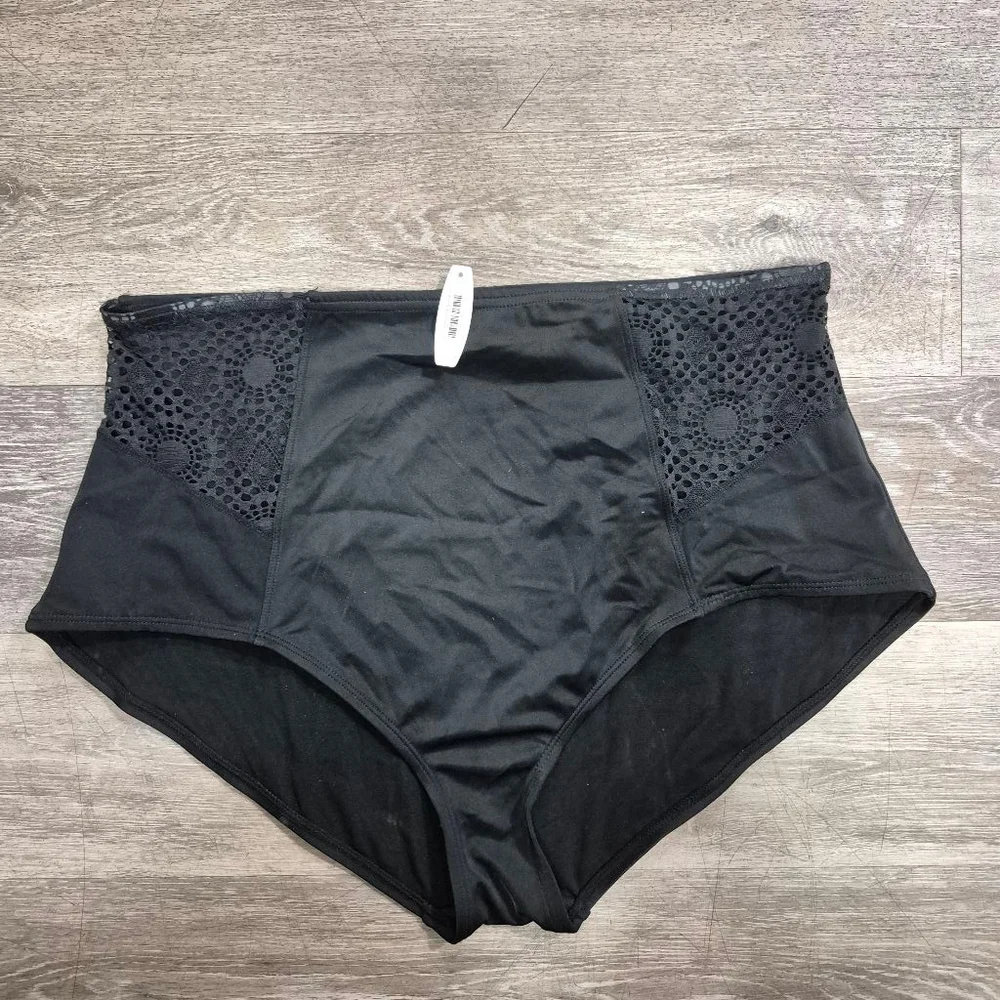 Women's Adore Me Panties Size 2X‎ Black
